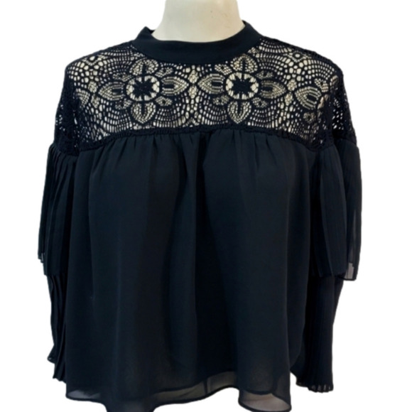 Abercrombie & Fitch Black Ruffled Blouse - Picture 1 of 6